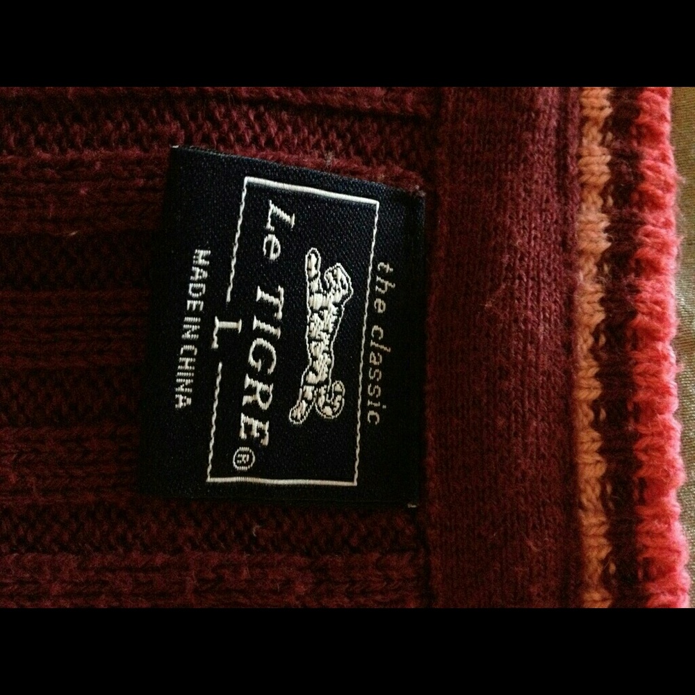 Sweater - Picture 3 of 3